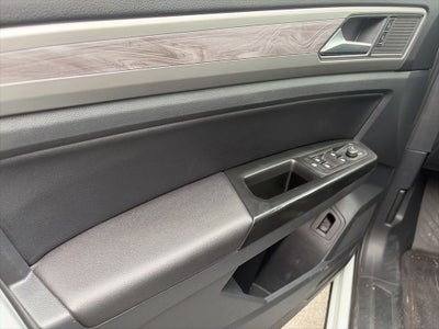 2020 Volkswagen Atlas Cross Sport 2.0T SE w/Technology