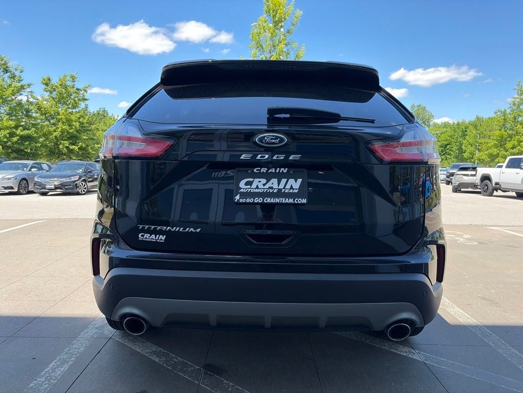2021 Ford Edge Titanium