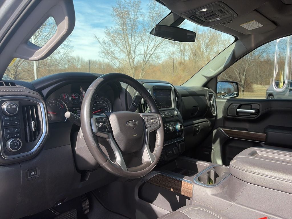 2021 Chevrolet Silverado 1500 LT Trail Boss 4 NEW TIRES! GREAT CONDITION