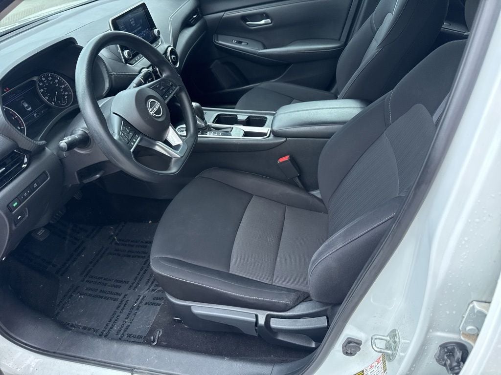 2024 Nissan Sentra SV APPLE CAR PLAY!! CLEAN 1 OWNER CARFAX