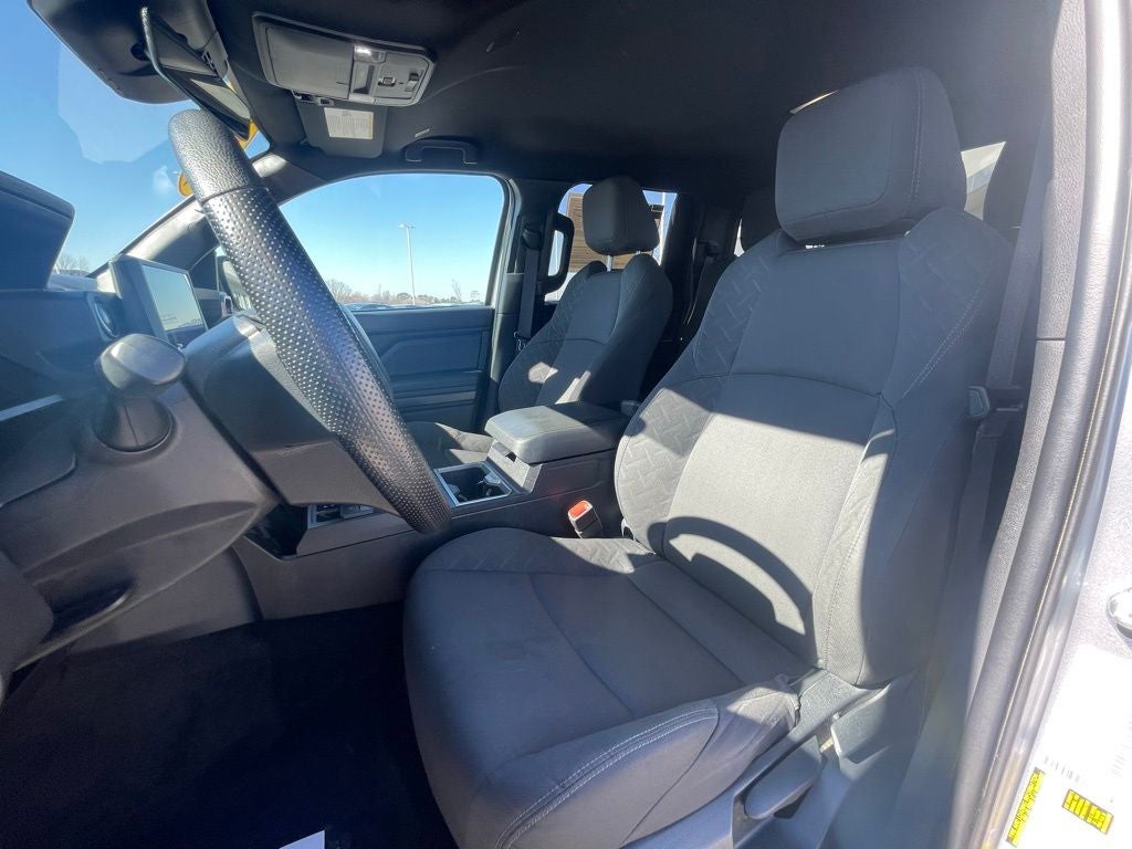 2024 Toyota Tacoma SR5 4x4