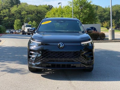 2026 Volkswagen Tiguan 2.0T SE R-Line Black