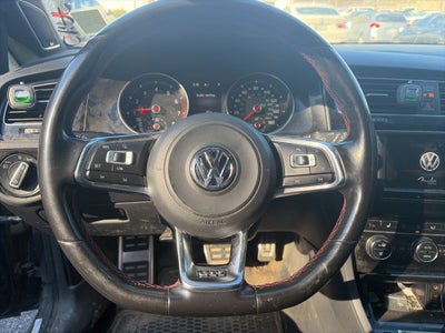 2016 Volkswagen Golf GTI SE w/Performance Package