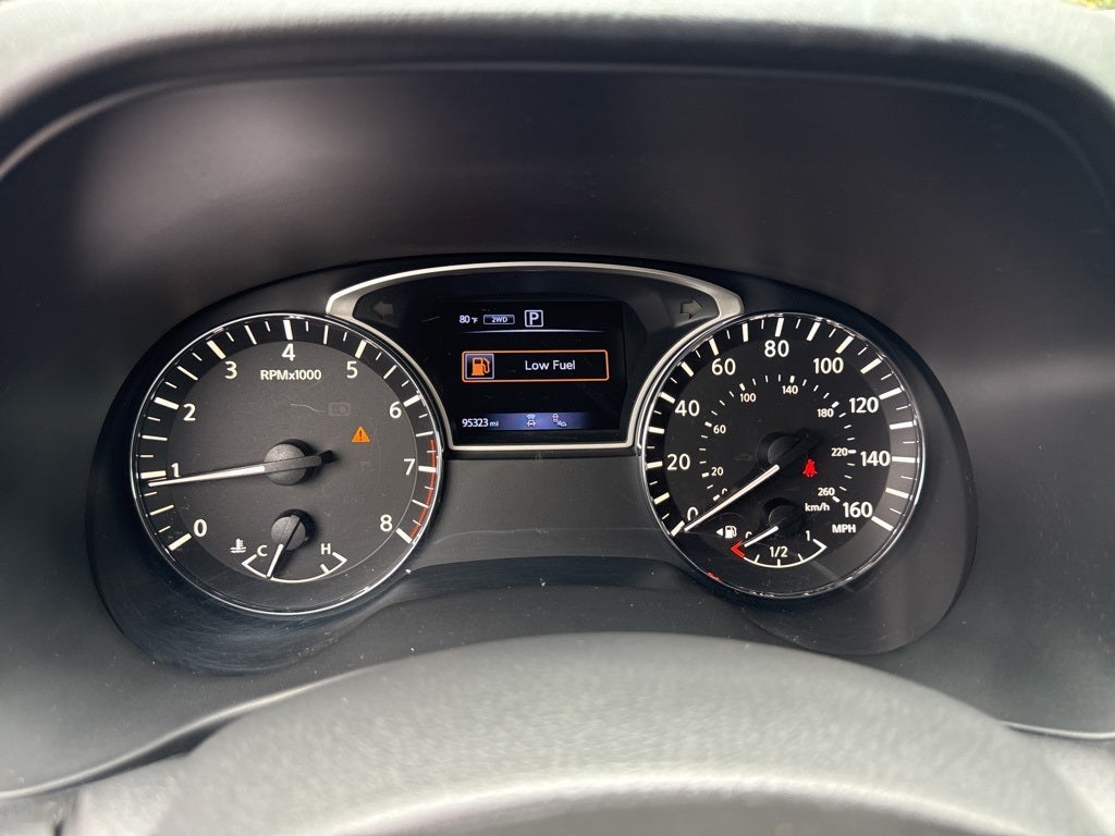 2020 Nissan Pathfinder SL