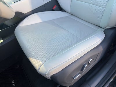 2025 Hyundai SANTA FE HYBRID SEL CLEAN 1-OWNER CARFAX!