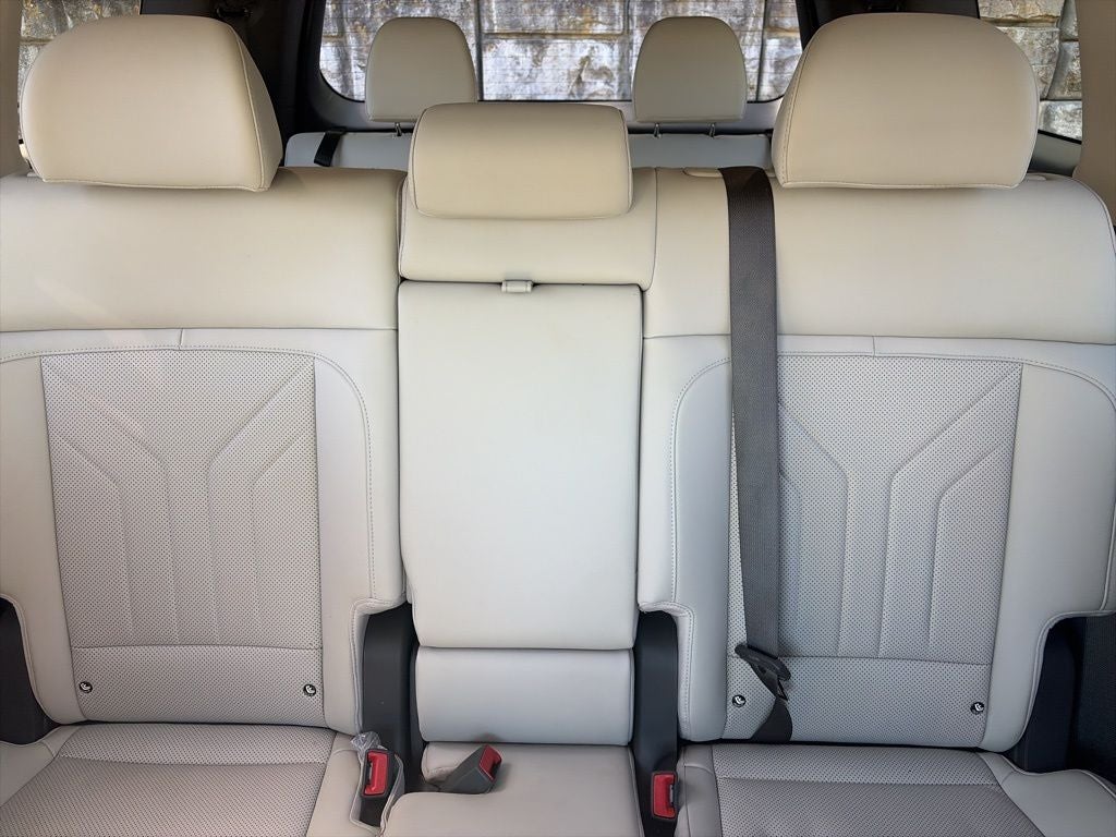 2025 Hyundai SANTA FE HYBRID SEL CLEAN 1-OWNER CARFAX!