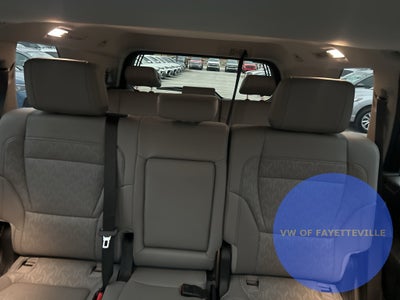 2024 Toyota Sequoia SR5 LEATHER ROOF 4x4 8 Passenger, 1 OWNER CLEAN CARFAX