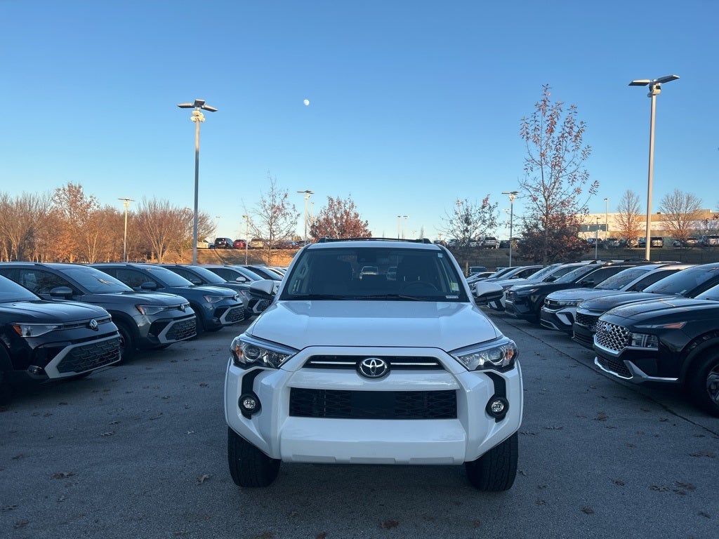 2024 Toyota 4Runner SR5