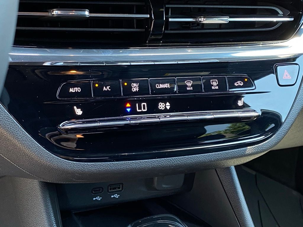 2025 Buick Envista Avenir CLEAN CARFAX