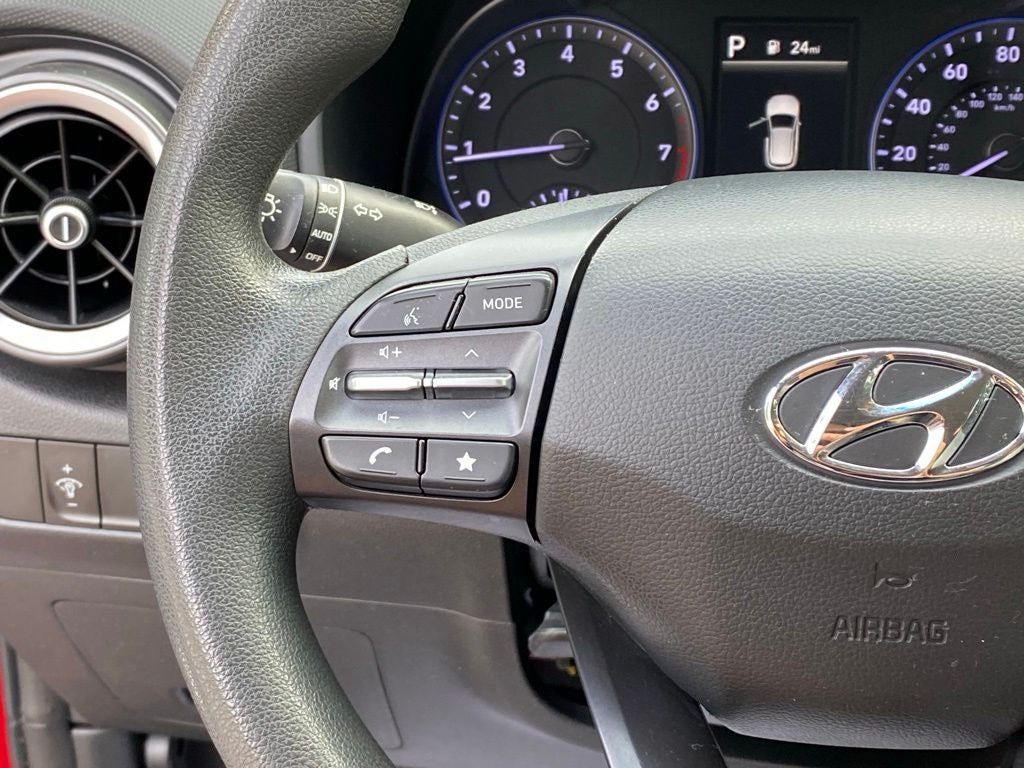 2022 Hyundai KONA SEL