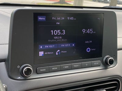 2022 Hyundai KONA SEL