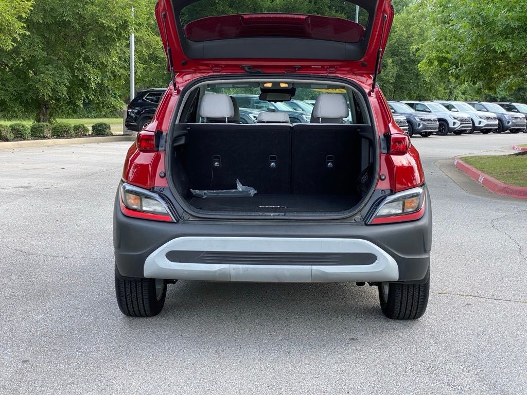 2022 Hyundai KONA SEL