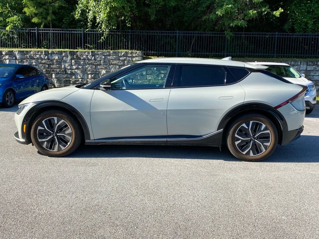 2023 Kia EV6 Wind