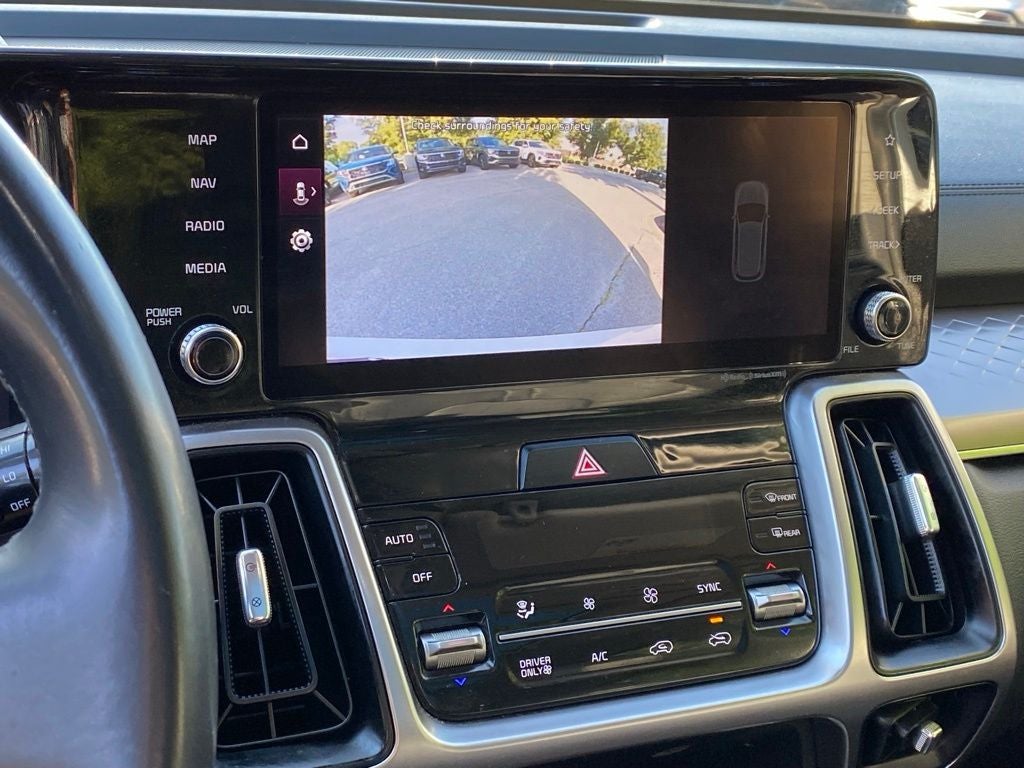 2022 Kia Sorento Hybrid EX