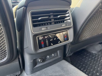 2022 Audi SQ7 V8 TURBO Premium Plus quattro