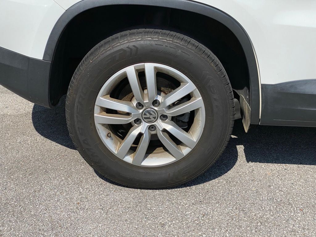 2016 Volkswagen Tiguan S