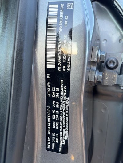 2018 Alfa Romeo Giulia Base AWD COLD WEATHER AND 3D NAVIGATION