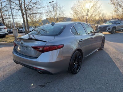 2018 Alfa Romeo Giulia Base AWD COLD WEATHER AND 3D NAVIGATION