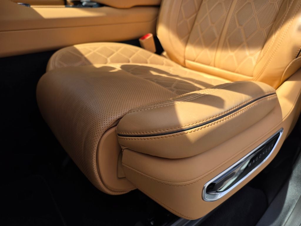 2025 Jeep Grand Wagoneer Series III