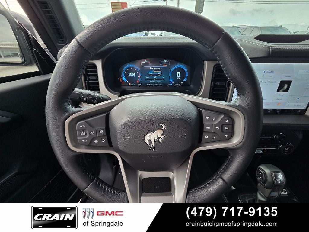 2025 Ford Bronco Outer Banks Lux Package
