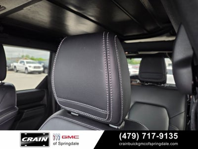 2025 Ford Bronco Outer Banks Lux Package