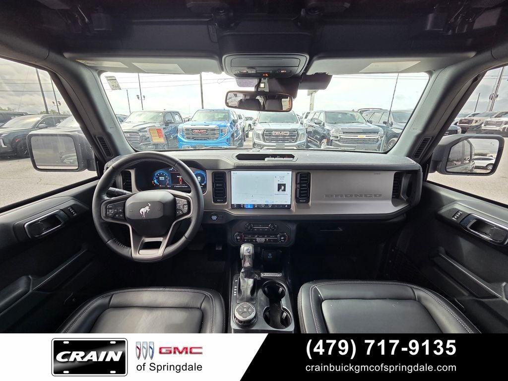 2025 Ford Bronco Outer Banks Lux Package