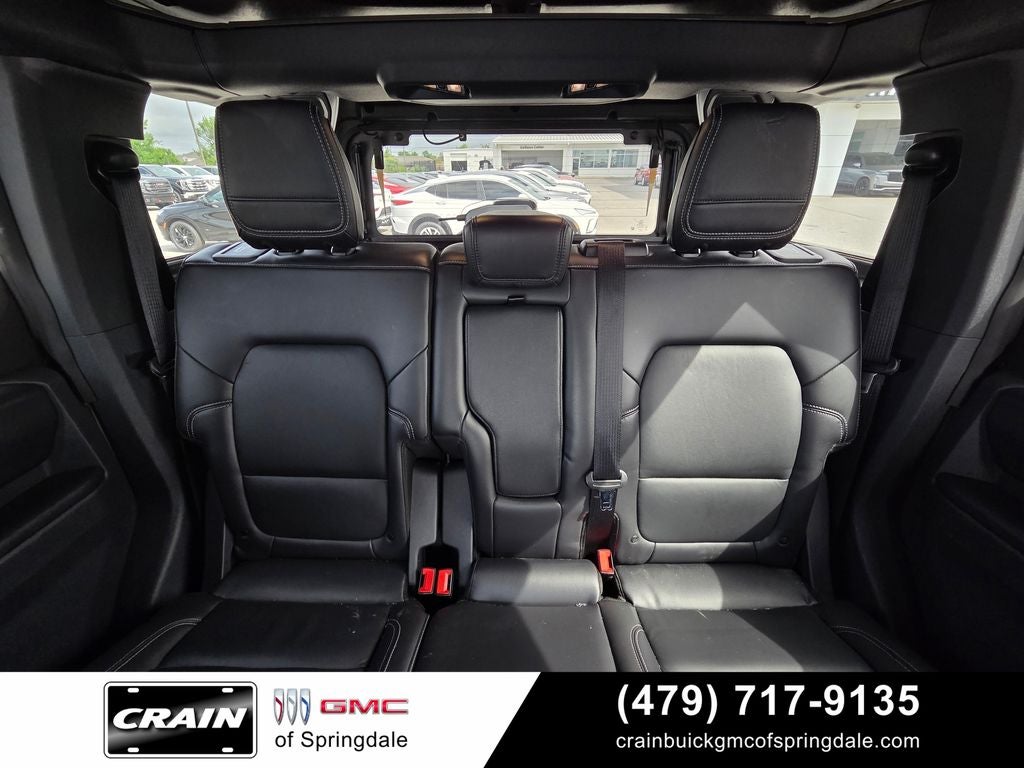 2025 Ford Bronco Outer Banks Lux Package