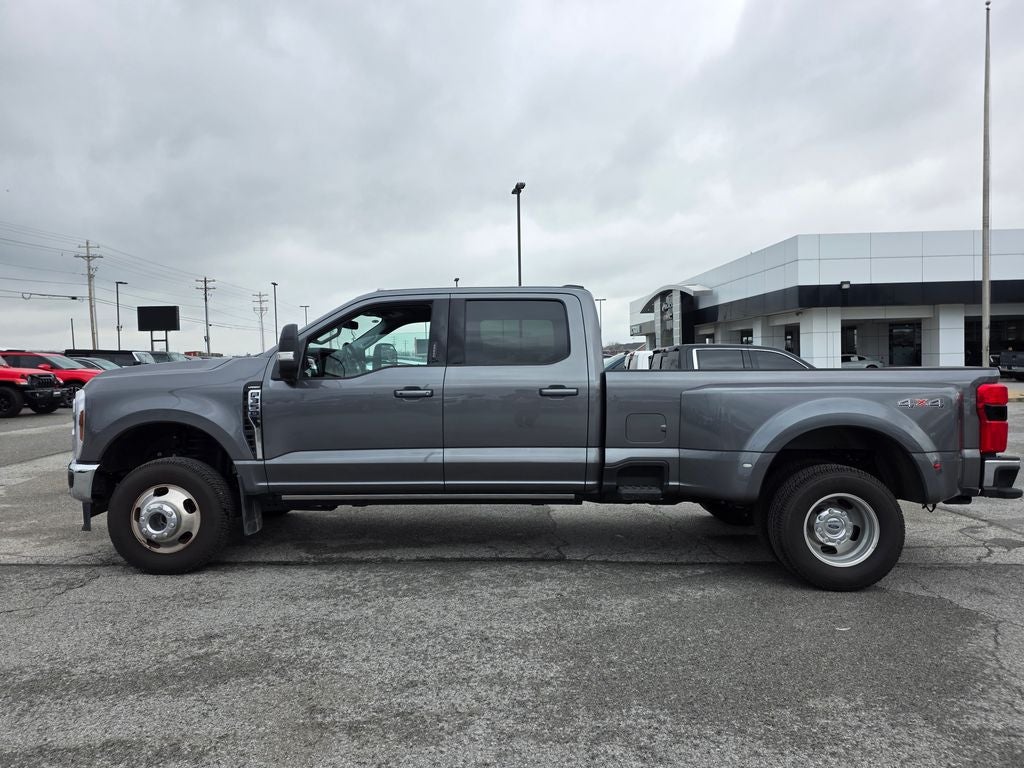2024 Ford F-350SD Lariat