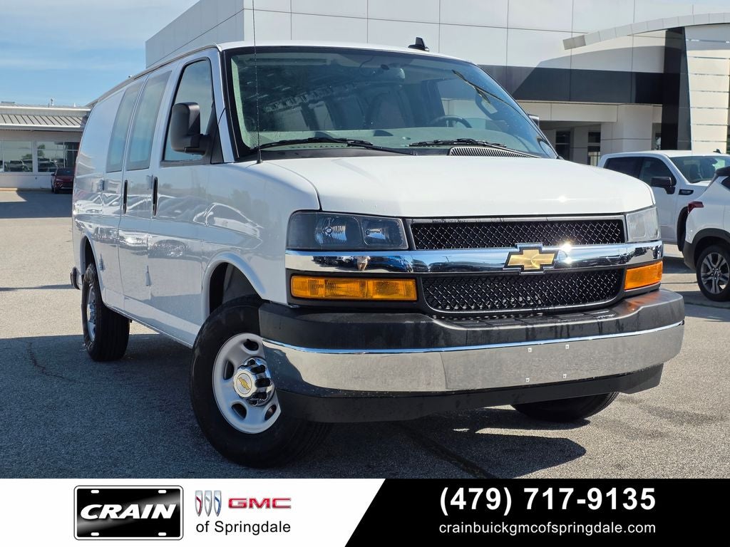 2024 Chevrolet Express 3500 Work Van Cargo