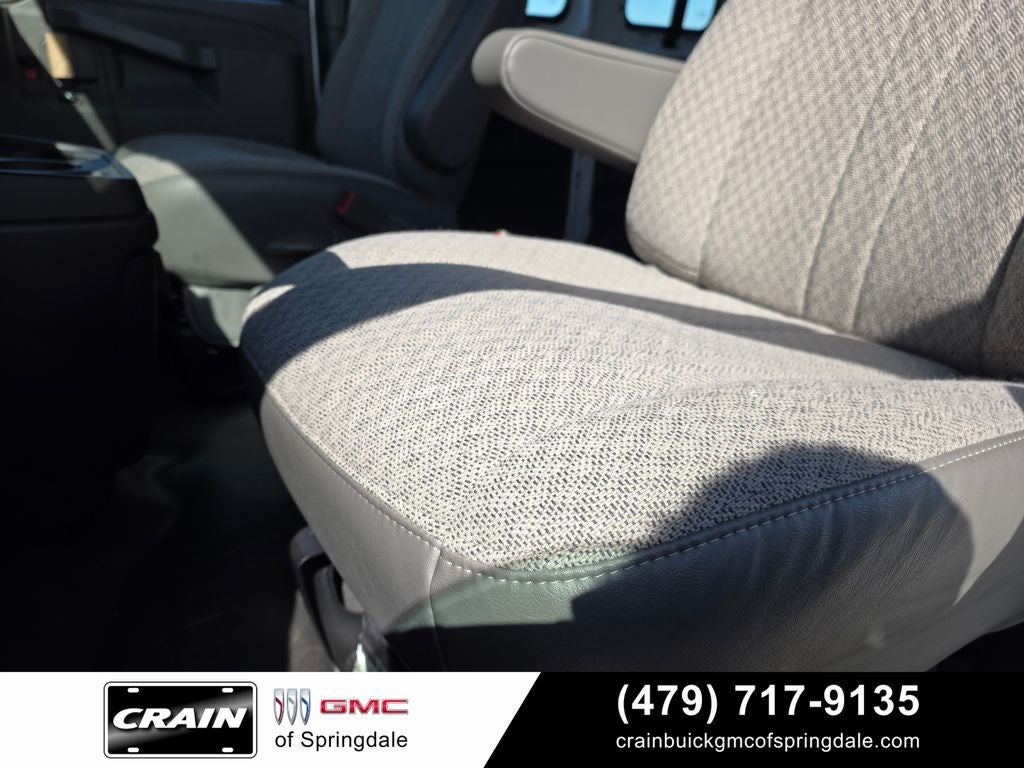 2024 Chevrolet Express 3500 Work Van Cargo