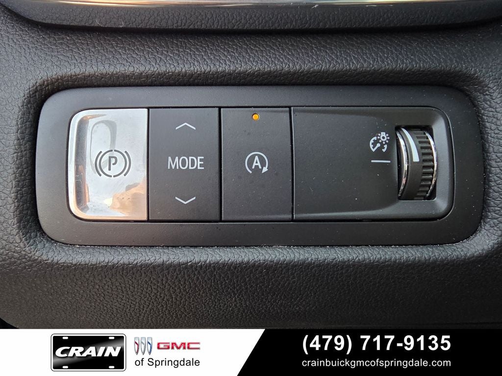 2025 GMC Acadia Elevation