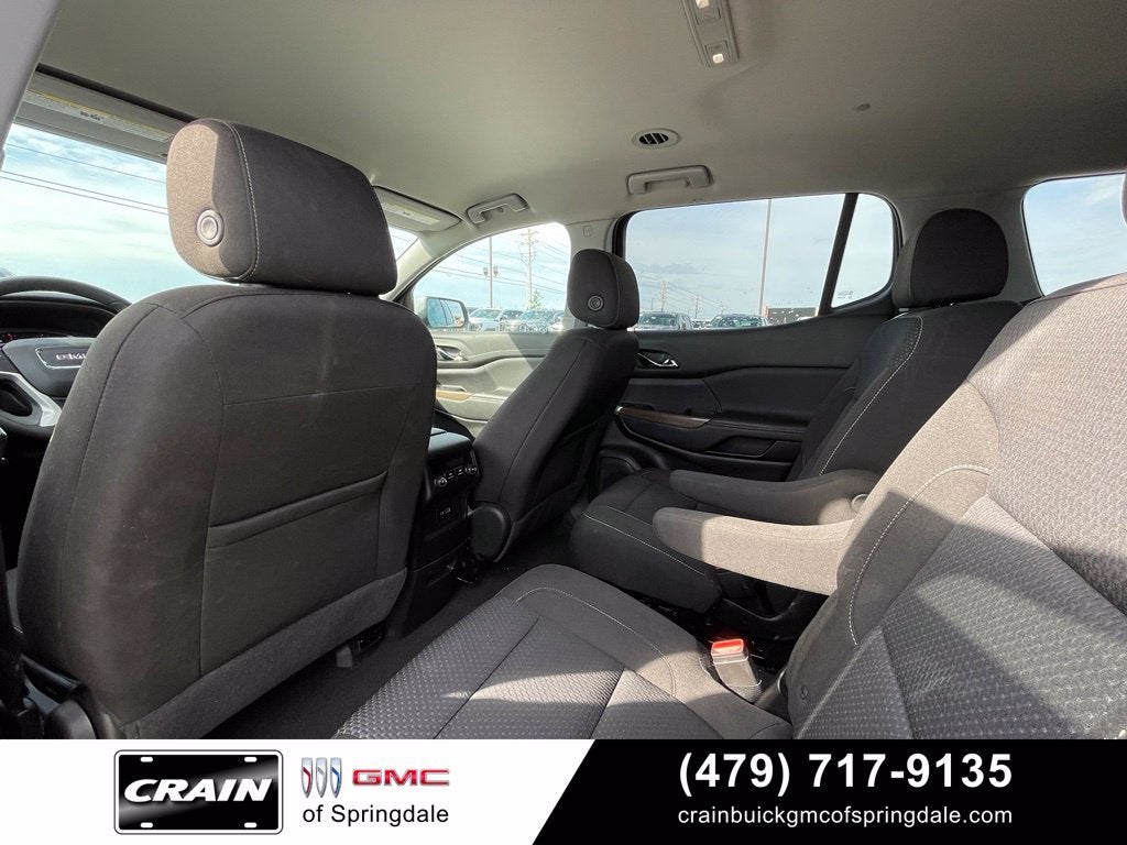 2023 GMC Acadia SLE