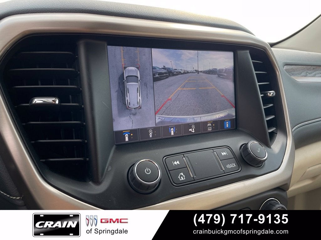 2023 GMC Acadia Denali