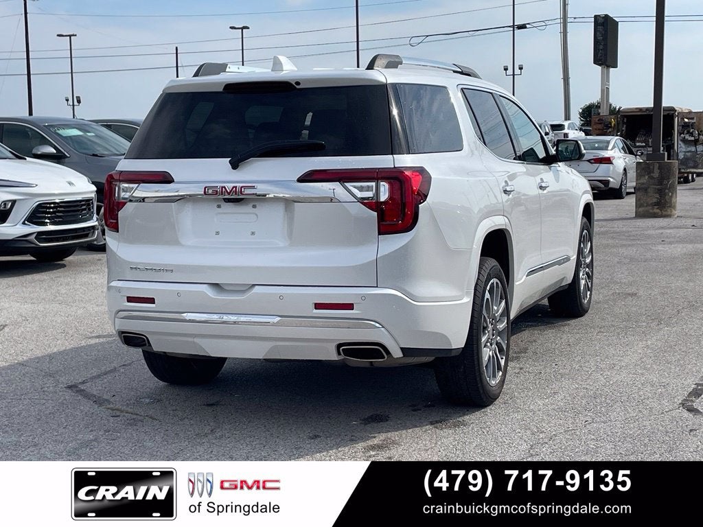 2023 GMC Acadia Denali