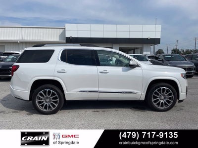 2023 GMC Acadia Denali