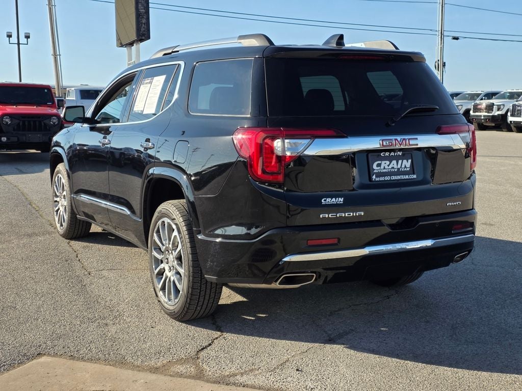 2023 GMC Acadia Denali