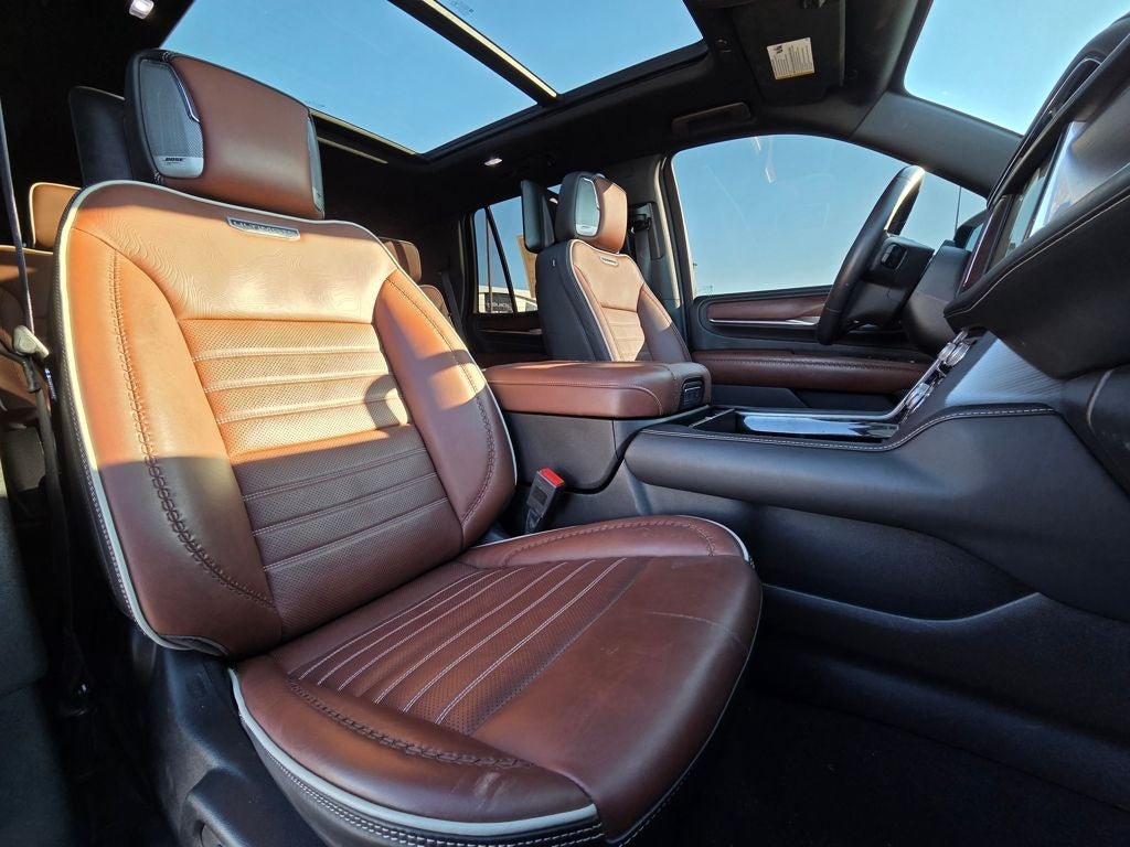 2023 GMC Yukon Denali Ultimate