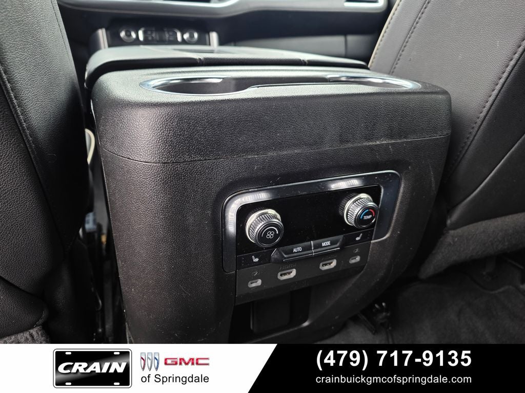 2022 GMC Yukon XL SLT