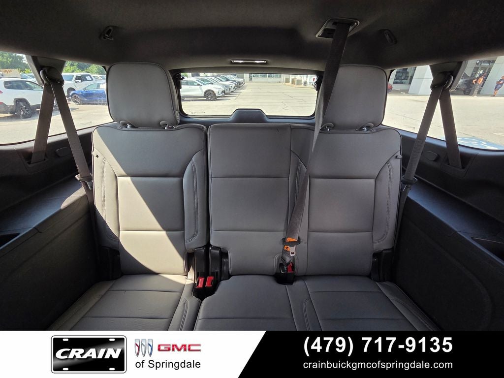 2023 GMC Yukon XL SLT