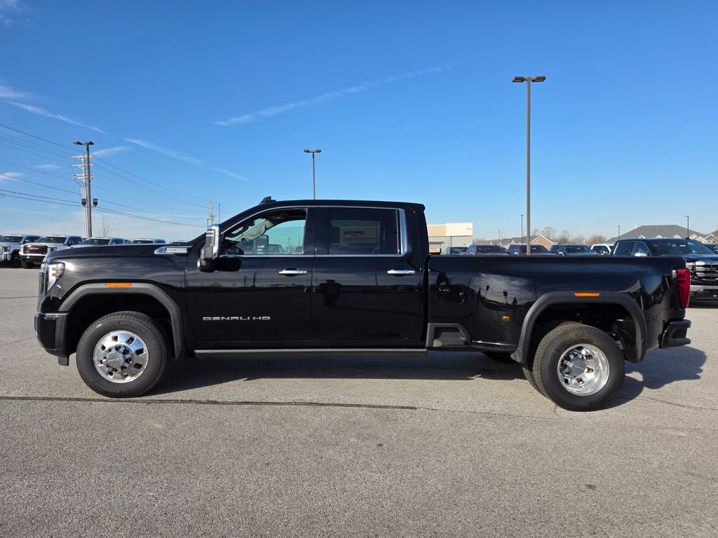 2024 GMC Sierra 3500HD Denali
