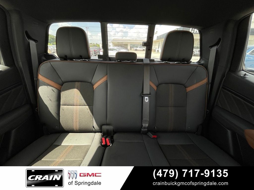 2024 GMC Canyon AT4