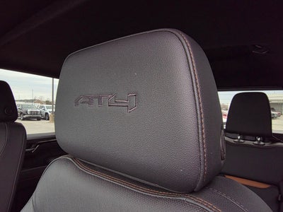 2025 GMC Sierra 1500 AT4