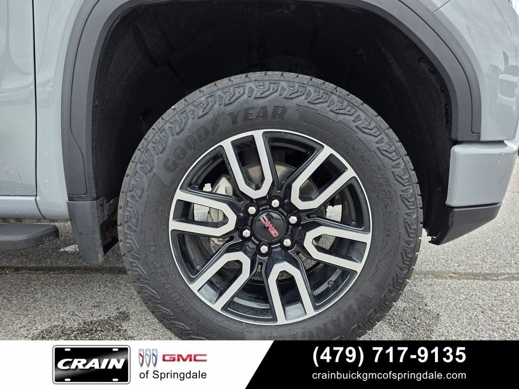 2024 GMC Sierra 1500 AT4