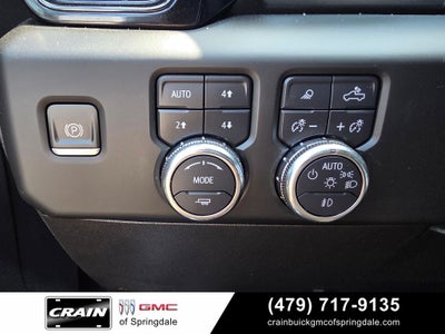 2024 GMC Sierra 1500 AT4 6.2L V8
