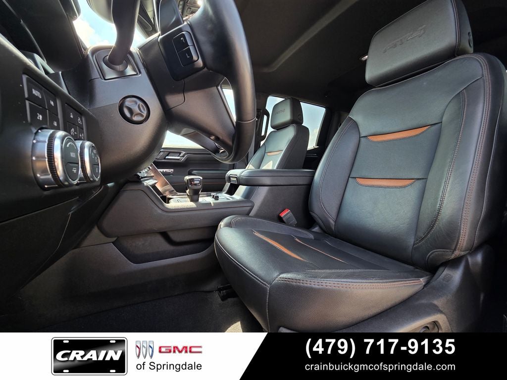 2024 GMC Sierra 1500 AT4 6.2L V8