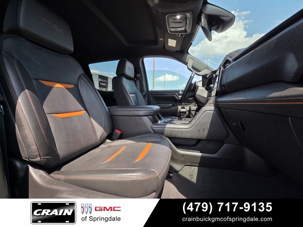 2024 GMC Sierra 1500 AT4 6.2L V8
