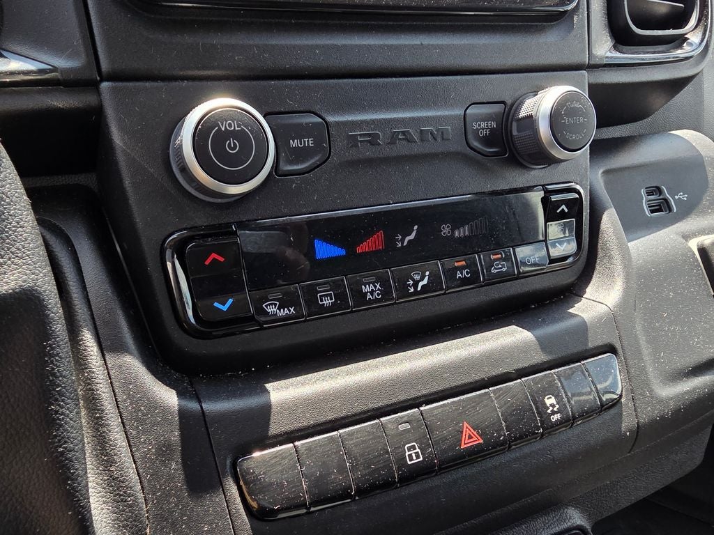 2025 RAM ProMaster 2500 Base 136 WB