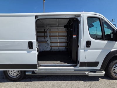 2025 RAM ProMaster 2500 Base 136 WB