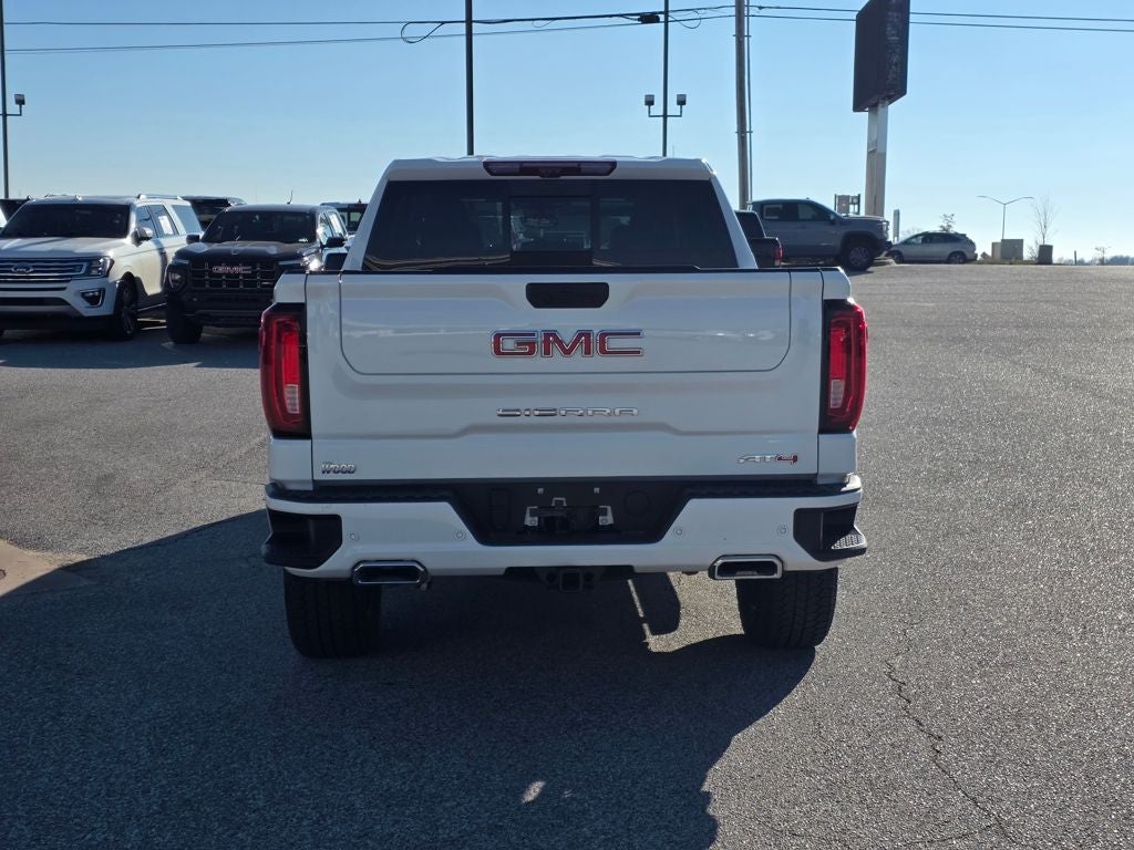 2025 GMC Sierra 1500 AT4