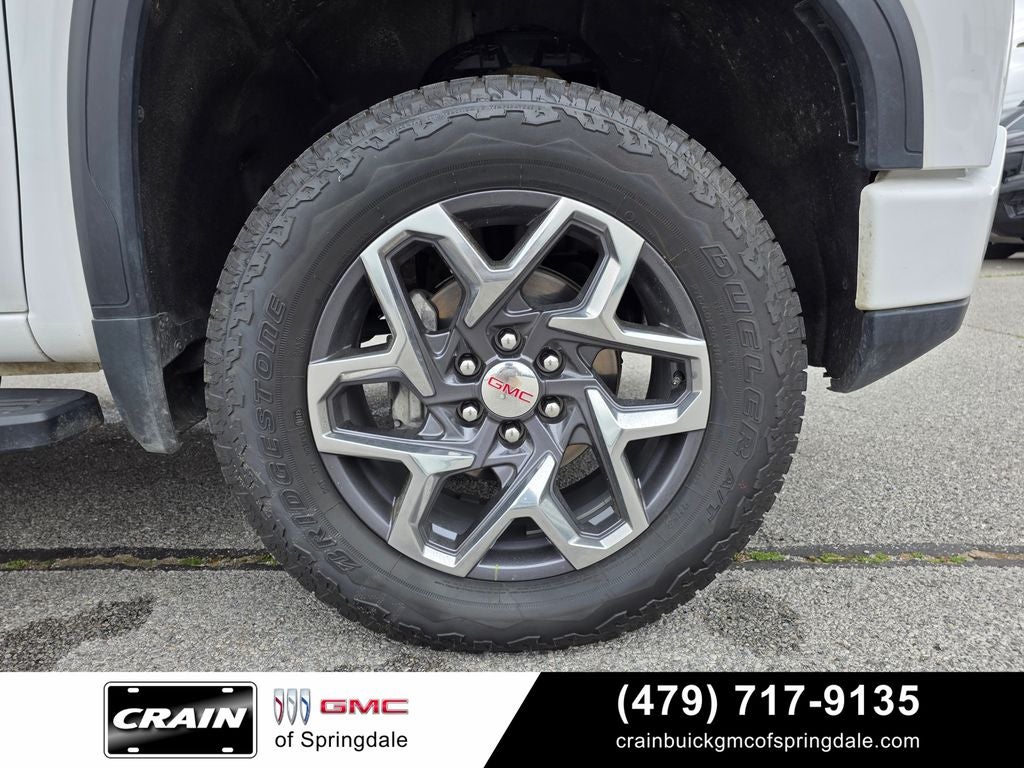 2023 GMC Sierra 1500 AT4